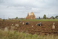 5. Монастырь на всё зарабатыват сам.