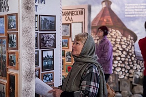 Память жертв политических репрессий почтили в Архангельской епархии